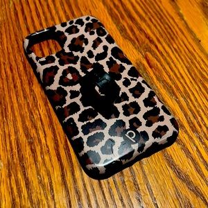 Leopard Loopy iPhone 11 case